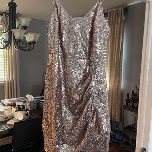 Lulus size small gold sequin dress